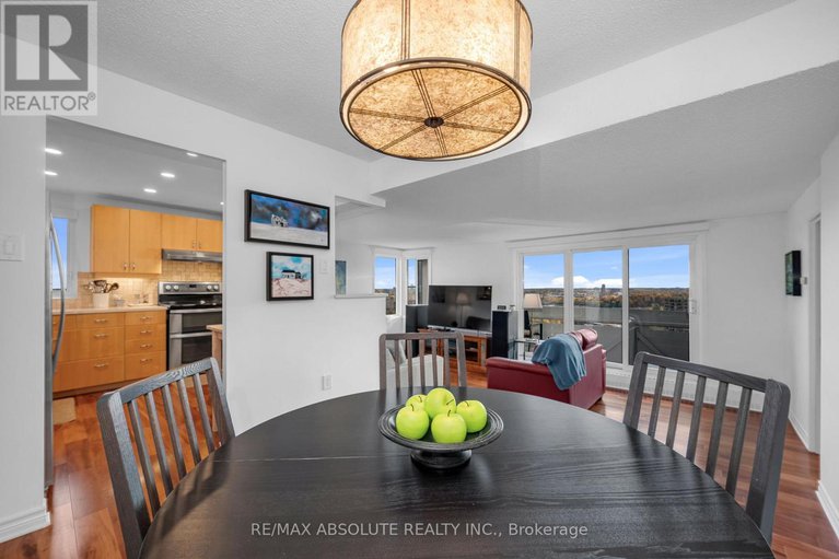 29030297/2406-1081-ambleside-drive/woodroffe/ottawa/ontario/K2B8C8_13