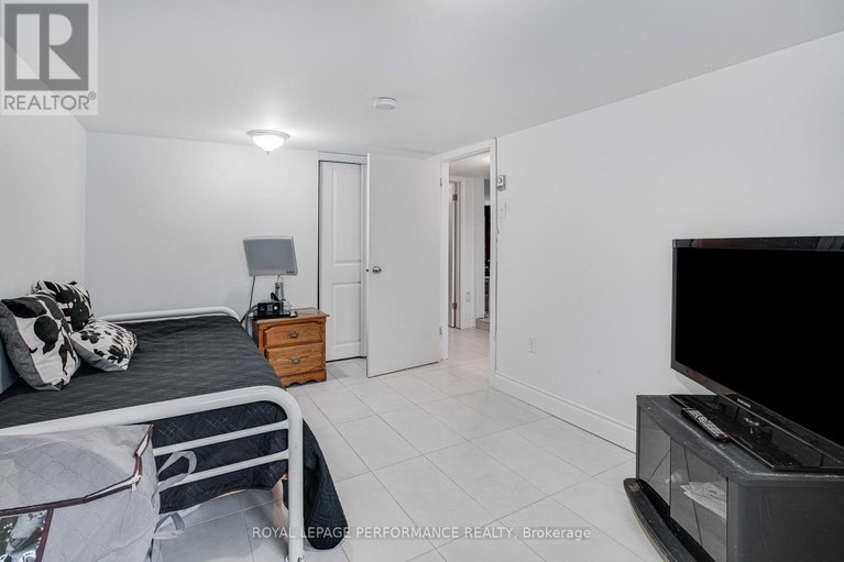 29263428/2375-county-rd-17-road/champlain-twp/champlain/ontario/K0B1K0_24