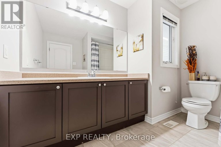 29593962/220-willowdusk-street/emerald-meadowstrailwest/ottawa/ontario/K2M0L3_38