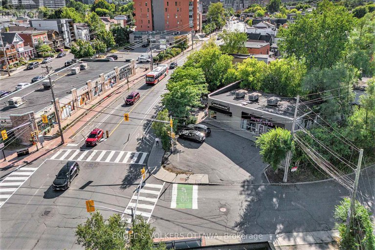 29078108/605-7-marquette-avenue/vanier/ottawa/ontario/K1L8A7_25