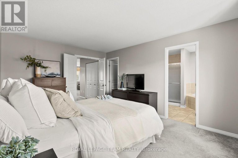 29676988/529-pepperville-crescent/emerald-meadowstrailwest/ottawa/ontario/K2M0E5_29