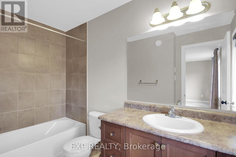 28328469/132-gracewood-crescent/blossom-parkkemp-parkfindlay-creek/ottawa/ontario/K1T0J5_38