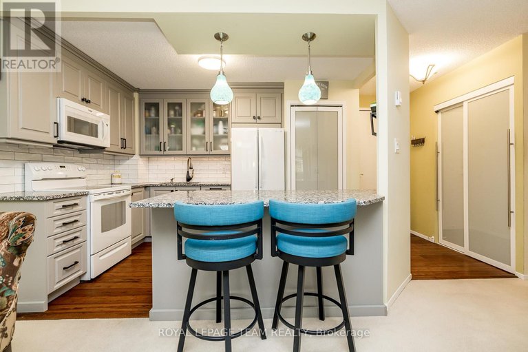 28853086/115-1025-grenon-avenue/fairfield-heights/ottawa/ontario/K2B8S5_10
