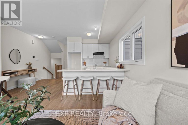 28733246/722-mishi-private/cfb-rockcliffe-and-area/ottawa/ontario/K1K0P2_10