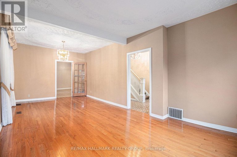 29043617/9-warren-avenue/ottawa-west/ottawa/ontario/K1Y0R9_5