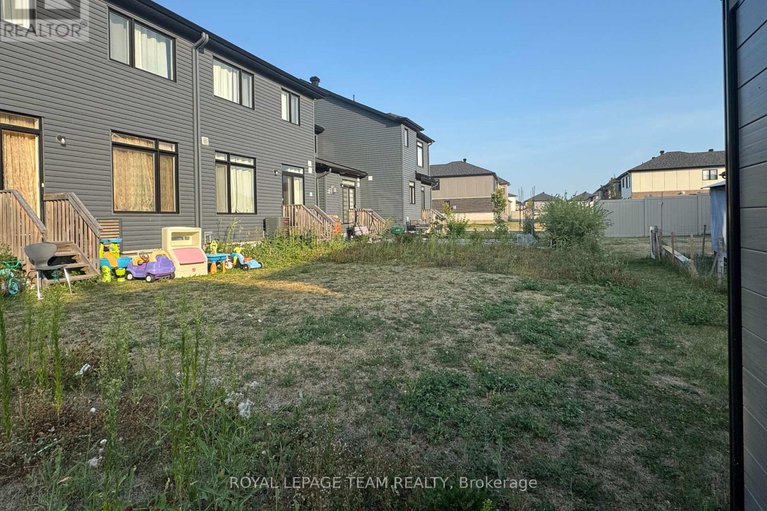28748327/229-zinnia-way/riverside-southgloucester-glen/ottawa/ontario/K4M0L4_26