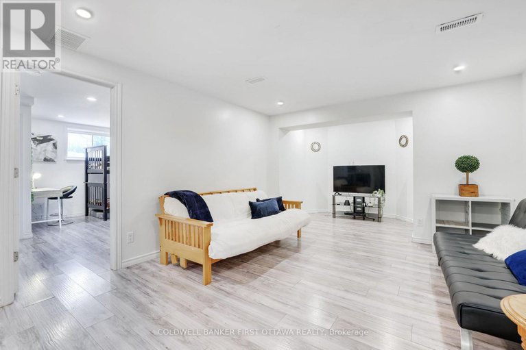 29253017/11-rideau-crossing-crescent/north-grenville-twp-kemptville-east/north-grenville/ontario/K0G1K0_28