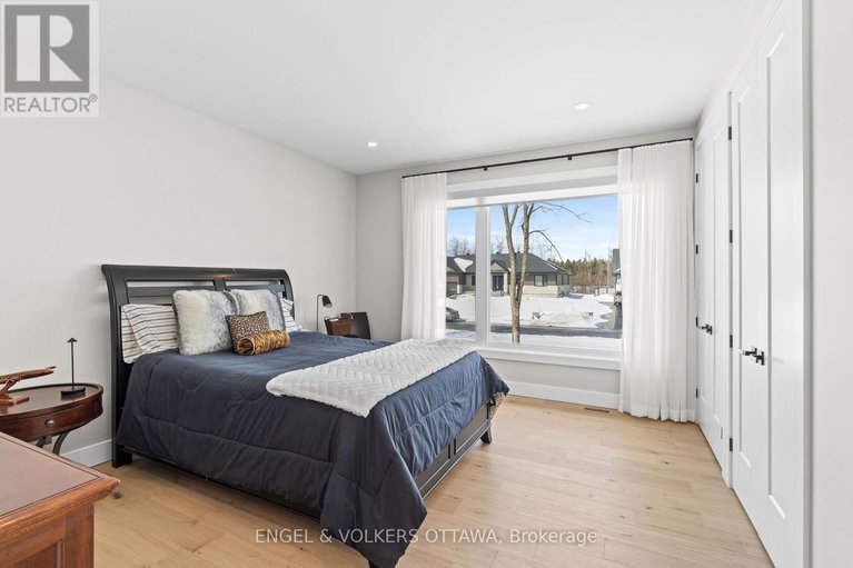 28026033/425-ginger-crescent/metcalfe/ottawa/ontario/K0A2P0_32
