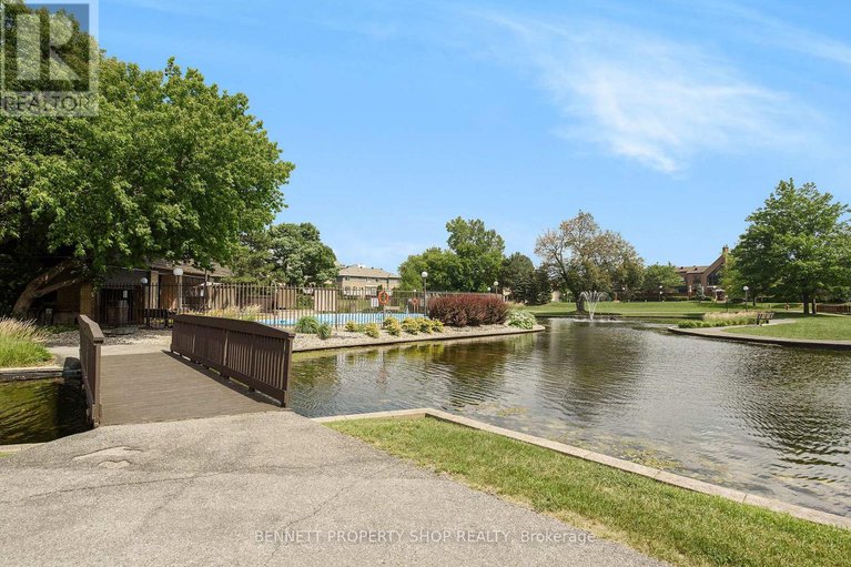 29281419/1402-505-st-laurent-boulevard/viscount-alexander-park/ottawa/ontario/K1K3X4_18