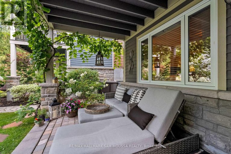 29536440/25-marsh-sparrow-private/morgans-grantsouth-march/ottawa/ontario/K2K3P1_41