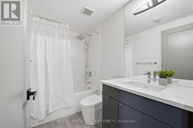 28999711/b-574-edison-avenue/mckellarhighland/ottawa/ontario/K2A1V4_36