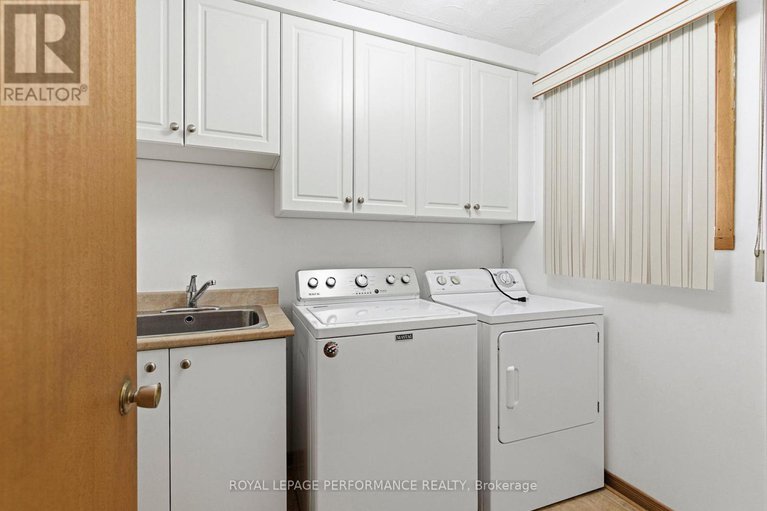 29233038/166-mccormick-road/alexandria/north-glengarry/ontario/K0C1A0_13