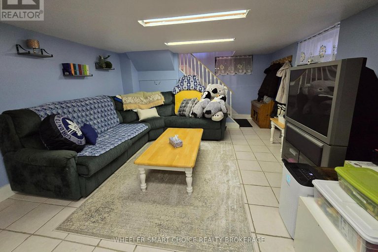 29412302/40-st-laurent-avenue/long-sault/south-stormont/ontario/K0C1P0_35