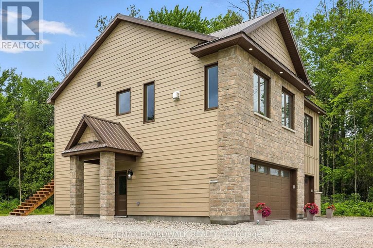 29602220/665-drummond-5b-concession/drummond-n-elmsley-drummond-twp/drummondnorth-elmsley/ontario/K7H3C8_2