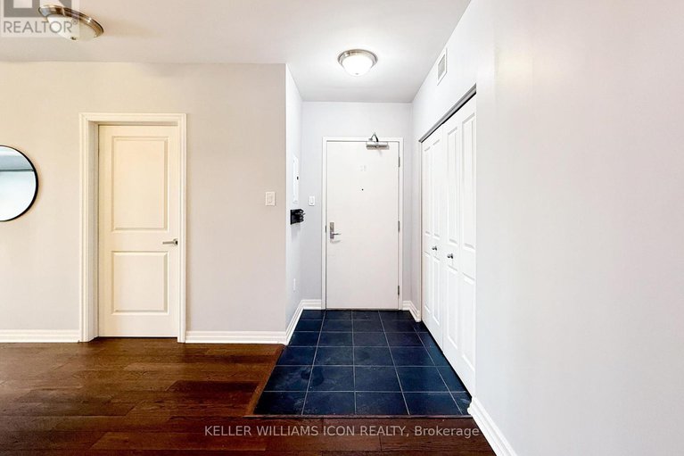 29230408/801-90-landry-street/vanier/ottawa/ontario/K1L0A9_8