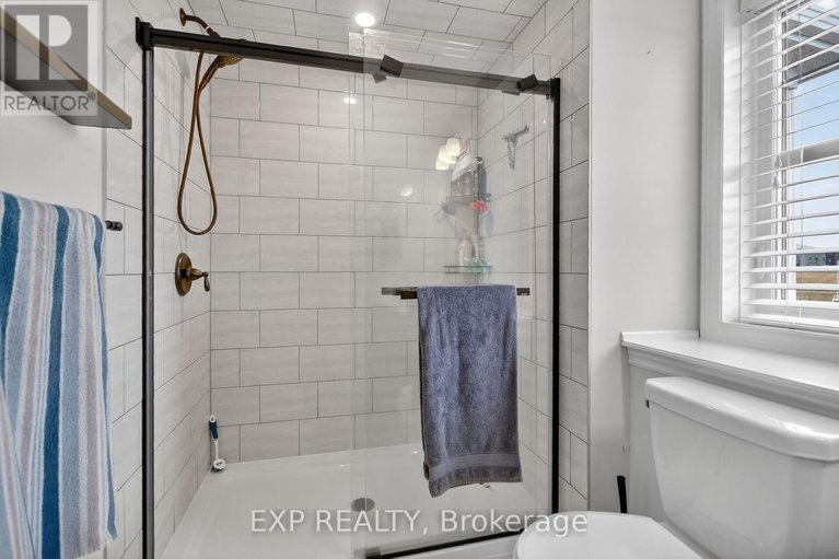 29556387/549-ensatina-crescent/half-moon-bay/ottawa/ontario/K2J6H4_29