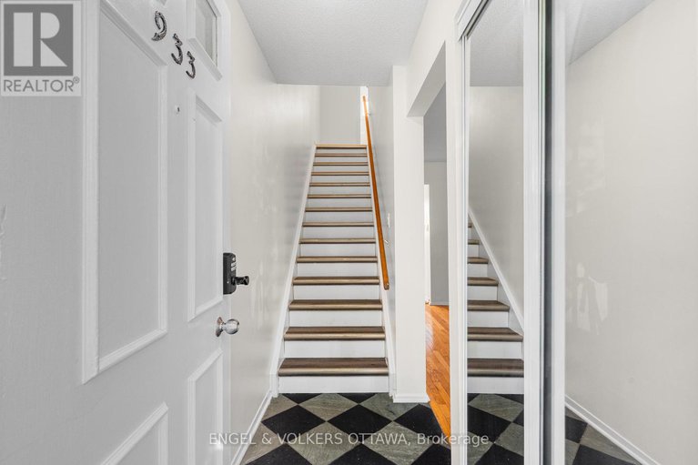 29096512/933-greenbriar-avenue/carleton-heights/ottawa/ontario/K2C0J8_6