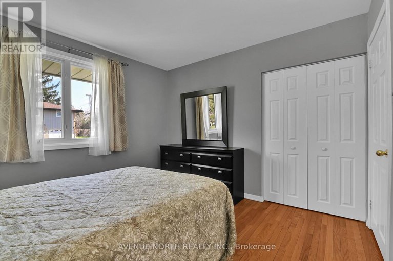 29653948/980-wiseman-crescent/riverside-park/ottawa/ontario/K1V8J4_20