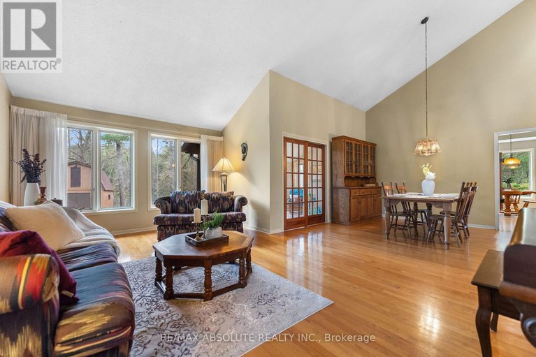 28191817/33-old-orchard-lane/mcnabbraeside-twps/mcnabbraeside/ontario/K7S3T3_8