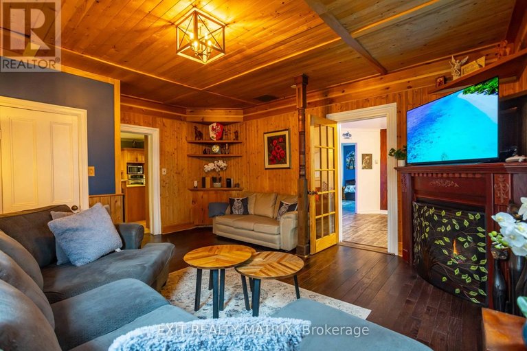 29642729/44-mill-street/village-of-russell/russell/ontario/K4R1E1_8