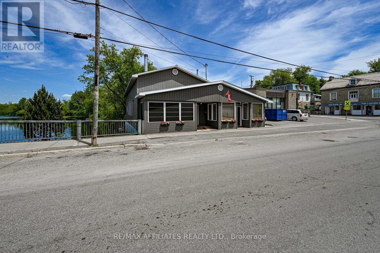 28432500/45-george-street/lanark-highlands-lanark-village/lanark-highlands/ontario/K0G1K0_2