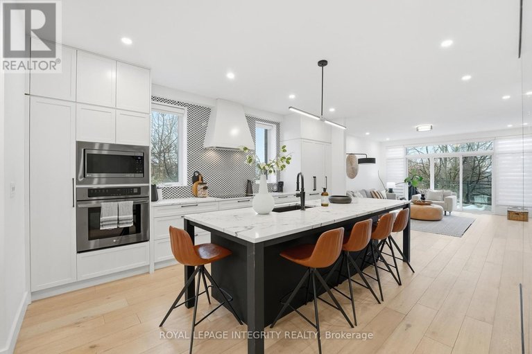 29571259/221-wesley-avenue/westborohampton-park/ottawa/ontario/K1Z7A2_4