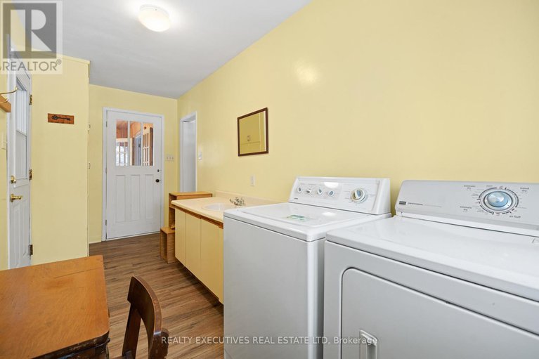 29240395/7725-lawrence-street/vernon/ottawa/ontario/K0A3J0_32