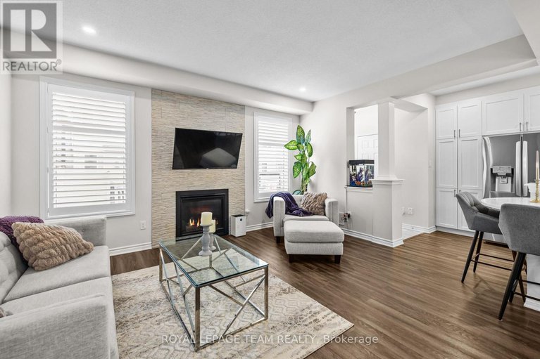 28512161/1135-apolune-street/half-moon-bay/ottawa/ontario/K2J6N8_8