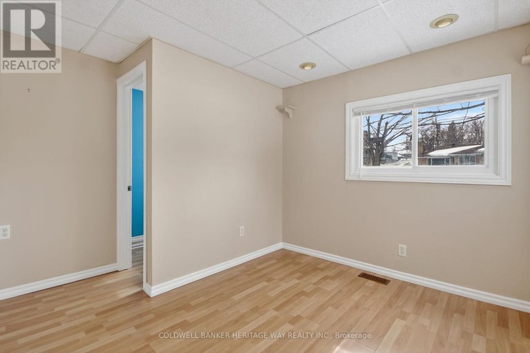 29461153/86-brae-street/almonte/mississippi-mills/ontario/K0A1A0_13