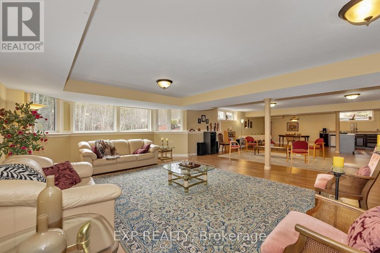 28473825/104-sentinel-pine-way/huntley-ward-south-east/ottawa/ontario/K0A1L0_28