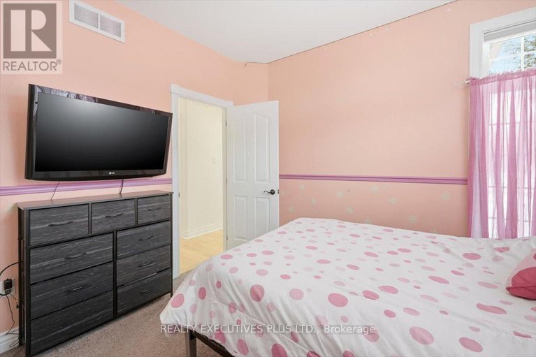 29234460/2660-dubois-street/clarencerockland-twp/clarence-rockland/ontario/K4K1K7_20