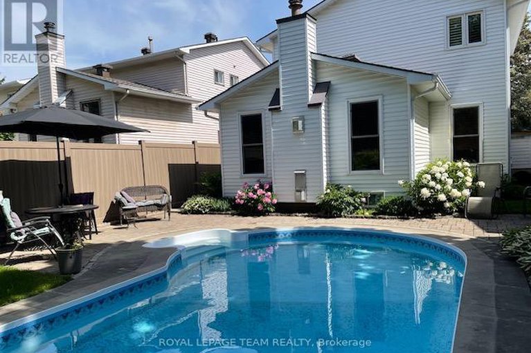 29296774/118-seabrooke-drive/glencairnhazeldean/ottawa/ontario/K2L2R4_6