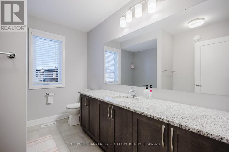 29288146/896-sendero-way/remainder-of-stittsville-area/ottawa/ontario/K2S2W8_33