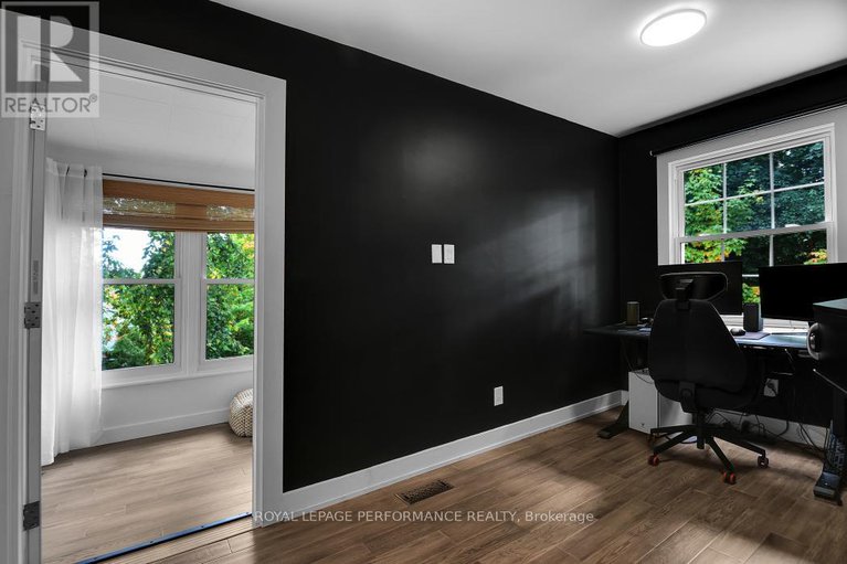 28930470/5583-manotick-main-street/manotick-village-manotick-estates/ottawa/ontario/K4M1A9_22