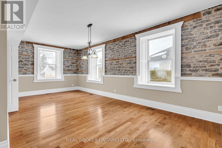 28292982/2486-county-rd-18-road/kemptville/north-grenville/ontario/K0G1J0_14