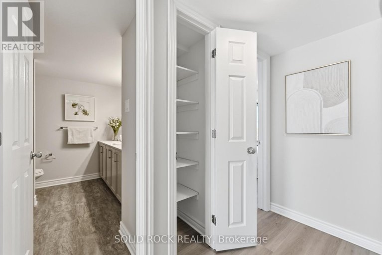 29424747/6-50-barnstone-drive/barrhaven-east/ottawa/ontario/K2G6X2_22