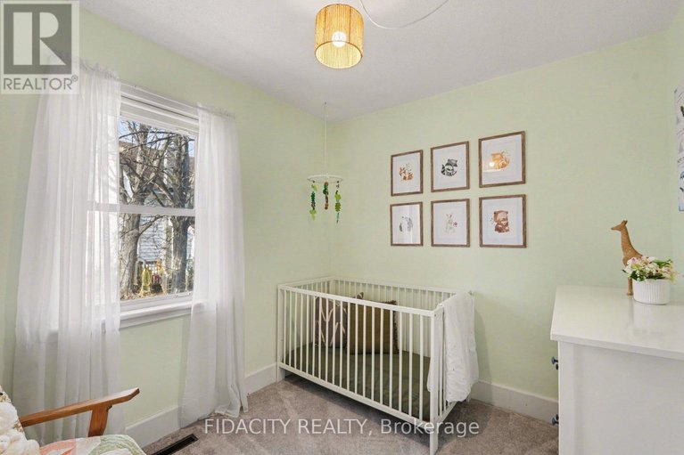 29456146/11-caldwell-street/carleton-place/carleton-place/ontario/K7C3A7_15