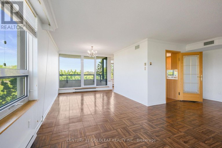 28374403/501-1500-riverside-drive-n/riverview-park/ottawa/ontario/K1G4J4_13