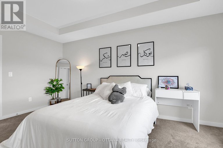 28497838/737-acai-way/riverside-southgloucester-glen/ottawa/ontario/K1X0K1_17