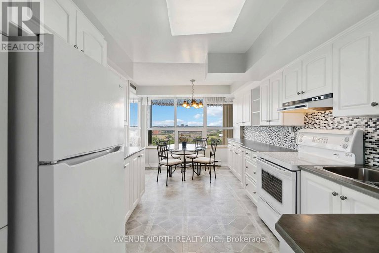 29039701/2401-1500-riverside-drive/riverview-park/ottawa/ontario/K1G4J4_4