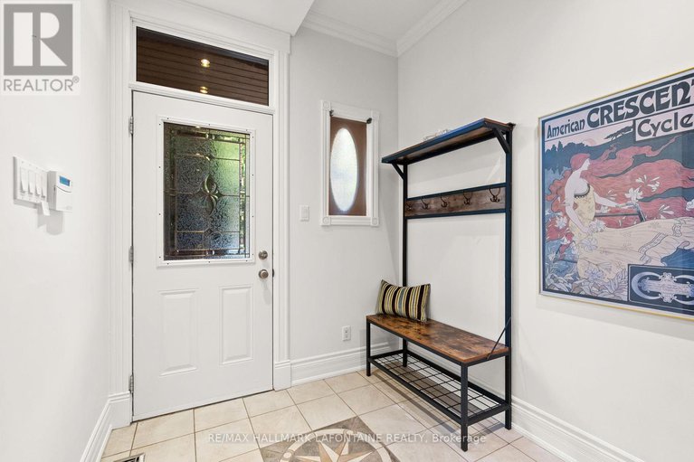 28856482/13-cathcart-square/lower-town/ottawa/ontario/K1N5Z9_5
