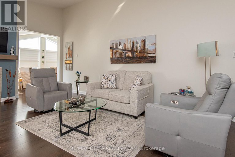 29234791/373-sterling-avenue/clarencerockland-twp/clarence-rockland/ontario/K2K0L4_7