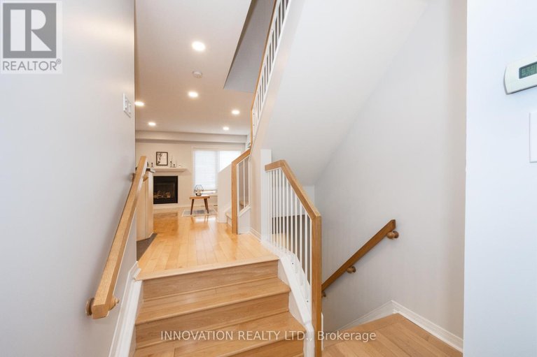 29538013/106-335-hillsboro-private/emerald-meadowstrailwest/ottawa/ontario/K2M3B2_8