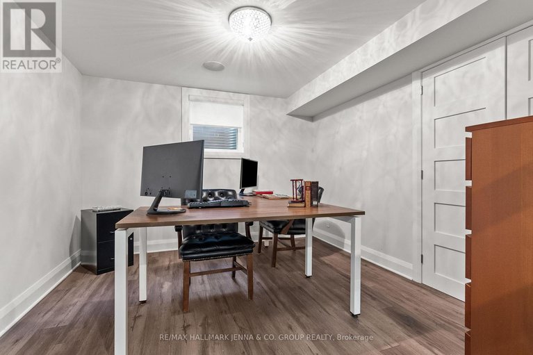 29027938/6577-michelangelo-court/north-gower/ottawa/ontario/K0A2T0_28