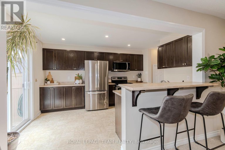 28629772/466-meadowhawk-crescent/half-moon-bay/ottawa/ontario/K2J5W7_10