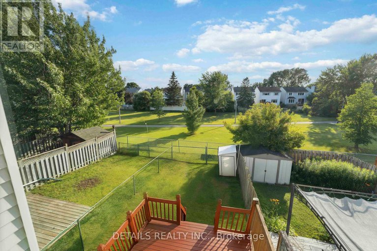28599127/1537-briarfield-crescent/fallingbrookridgemount/ottawa/ontario/K4A1Z9_35