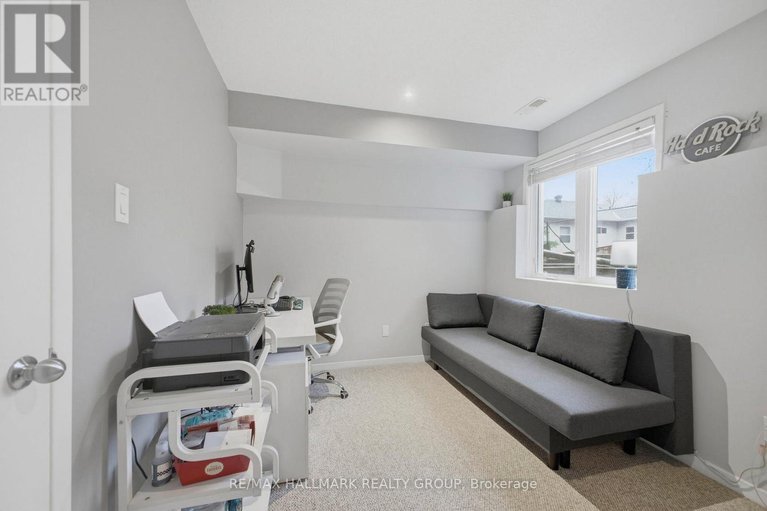 29606721/5-795-montreal-road/cfb-rockcliffe-and-area/ottawa/ontario/K1K0S9_26