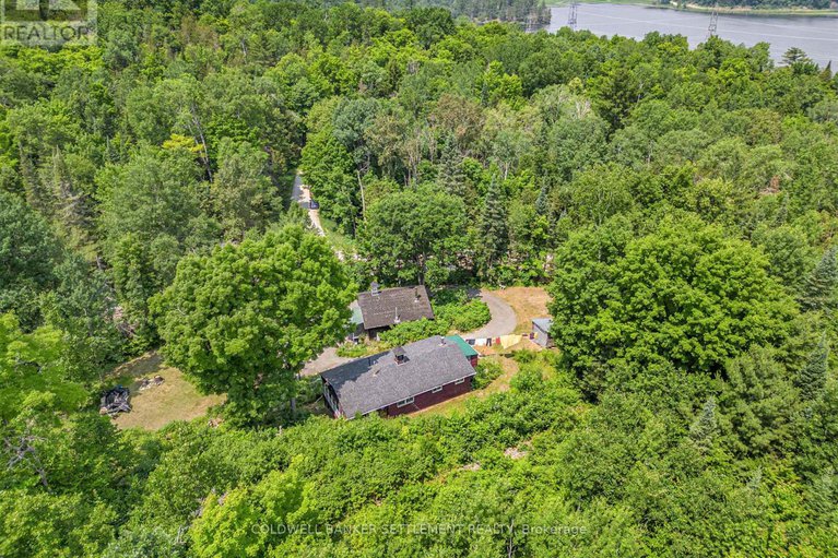 28560163/2152-black-creek-road/lanark-highlands-lavant-twp/lanark-highlands/ontario/K0G1K0_3