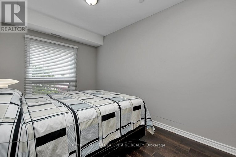 29676805/114-120-prestige-circle/chatelaine-village/ottawa/ontario/K4A1B4_22