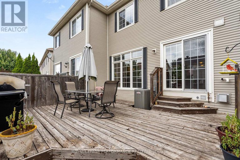 28784183/122-osnabrook-private/stonebridge/ottawa/ontario/K2J0G8_26